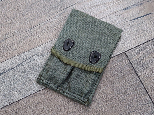 Porte chargeur tissu - porte,