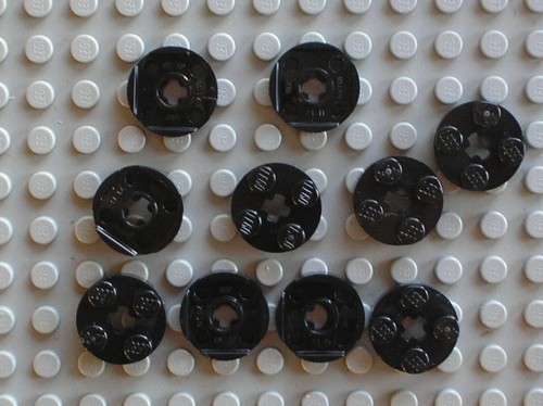 Lego black round plate - 10, x