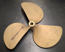 Hélice 3 pales 20x11RH35