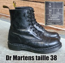 Dr MARTENS "Cassidy" taille 38 UK5 cuir noir 1460 motif végétal tête de mort
