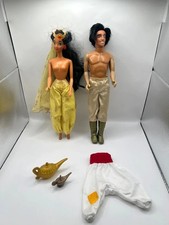 Poupées Jasmine et Aladin 90s