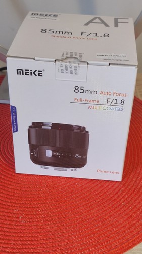 Meike 85mm nikon - f/1.8, af