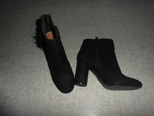 NEUVES Taille 39 magnifiques bottines noires marque H&M  EXCELLENT ETAT