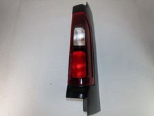 feu arrière droit renault TRAFIC III Camionnette (FG_) 265504656R 211904