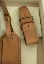 LOUIS VUITTON étiquette