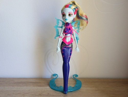 Monster high lagoona blue