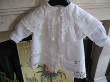 Robe de baptême ancienne vers 1980 habit poupée taille 2 ans environ en coton