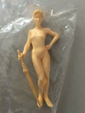 Modeler's Paddock Girls 1/20 Figurine Résine a Peindre .