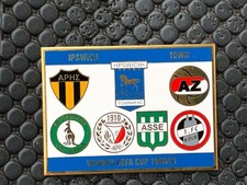 PINS BADGE FOOTBALL SOCCER