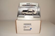 A37 1:43 SCHUCO IXO OPEL CAR
