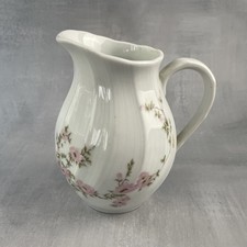 BERNARDAUD pichet pot à lait crémier porcelaine de Limoges décor Amandine