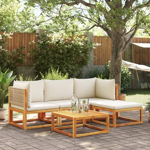 Salon jardin avec coussins - salon,