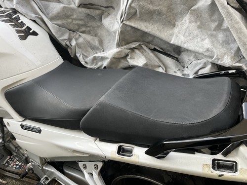 Selle yamaha fjr 1300 2006 - yamaha,
