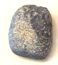 Hache polie néolithique