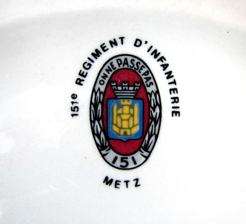 Assiette 151e régiment - régiment, d'