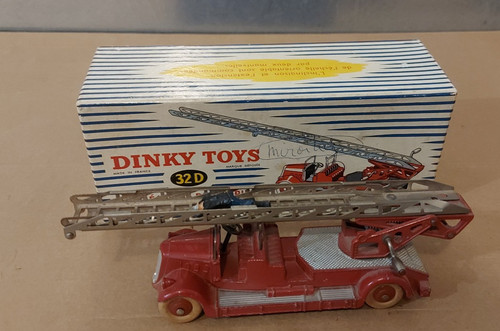 Camion pompier delahaye - camion,