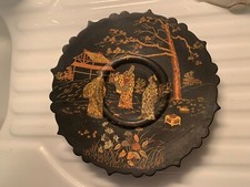 Plat en bois chinois laqué