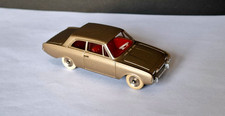 DINKY TOYS FORD TAUNUS 17 M