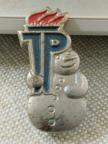 Insigne badge médaille jeunes - insigne,
