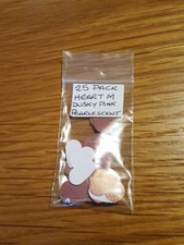 Coeurs découpés pour