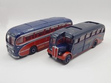 Coffret 2 bus Burlingham Seagull et AEC Regal CORGI