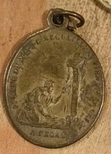 Médaille Religieuse Ancienne