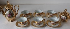 Service a café en porcelaine ALLEMAGNE BAVARIA doré, scenes galantes FRAGONARD