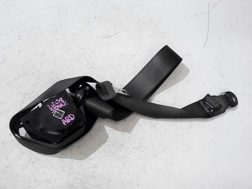 Ceinture arriere droit