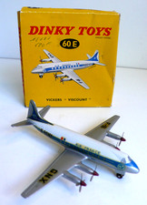 AVION DINKY TOYS VICKERS VISCOUNT  REF 60E  BOITE D'ORIGINE  BON ÉTAT Lg 12,5 cm
