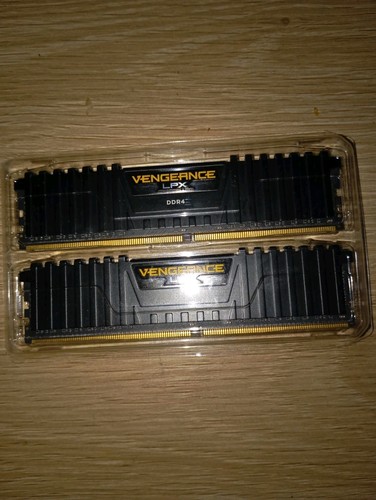 32go ram ddr4 corsair - 32go,