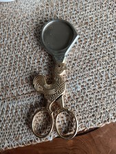 Ciseaux a Oeuf Forme Poule