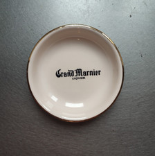Cendrier coupelle publicitaire GRAND MARNIER Moulin-des-Loups céramique