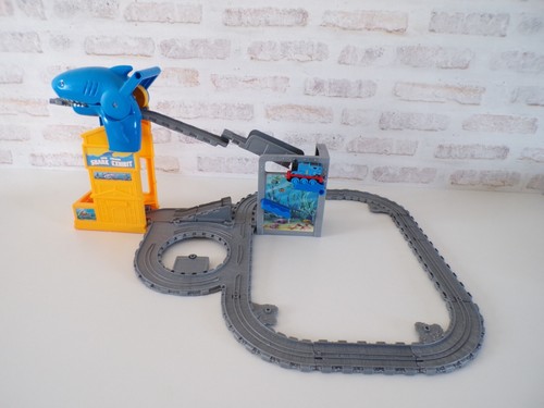 Circuit train requin - train,