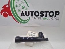 Poignee porte avant droit