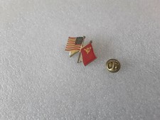 PIN'S pin U.R.S.S USA drapeaux