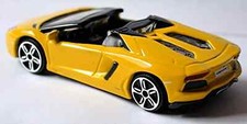 Burago 1/43  Lamborghini  Aventador  LP700-4  Roadster    au détail 