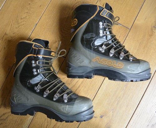 Chaussure coque montagne rando