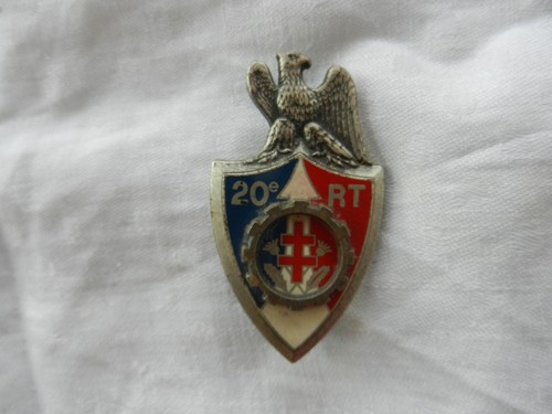 Insigne militaire 20ème - insigne,