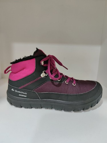 Quechua boots