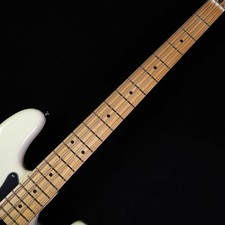 Guitare basse électrique