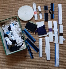 Costume Ancien LOT DE LACETS