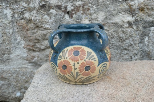 Vase signé léon - signé,
