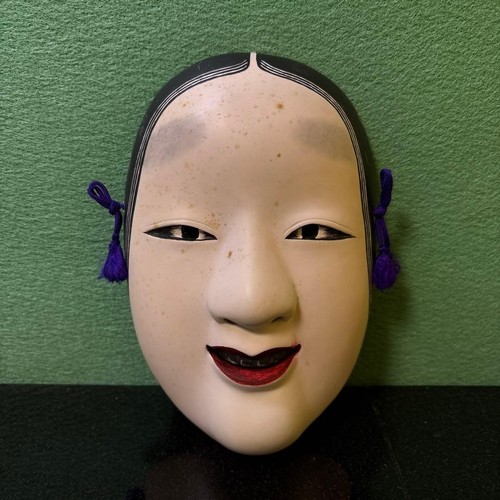 Masque traditionnel japonais