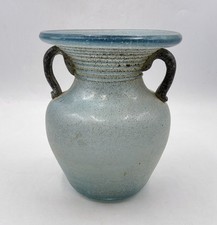 Vase à anses de style antique