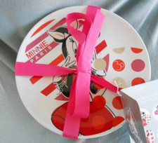 Lot assiettes differentes - lot,