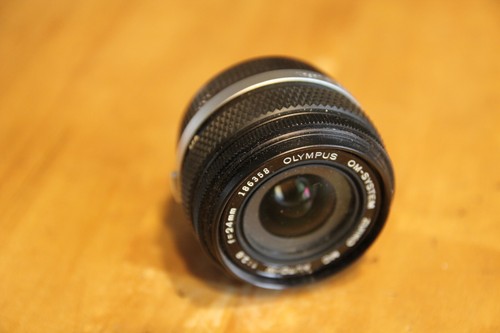 Olympus zuiko auto w 24mm - om, h.zuiko