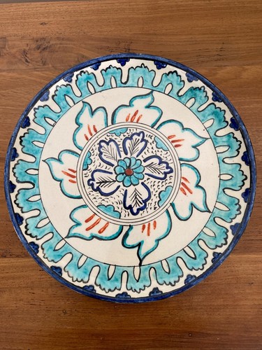Plat iznik milieu xxe - milieu, du