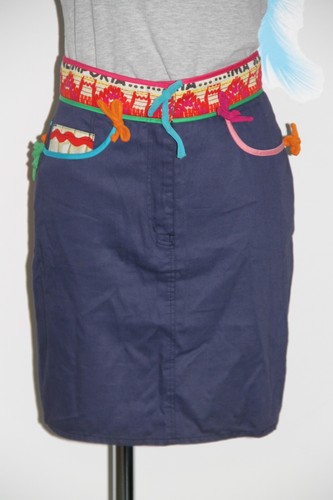 Adorable petite jupe droite - petite,
