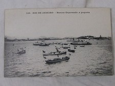 CPA BRESIL RIO DE JANEIRO BARCOS ESPERANDO A PAQUETA CIRCA 1900 BATEAU COURRIER