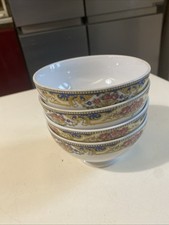 4  bols porcelaine de